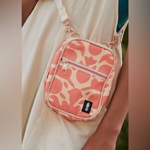 FP Movement x Thread Wallet NWOT Women’s Crossbody Bag Purse Pink Orange Small